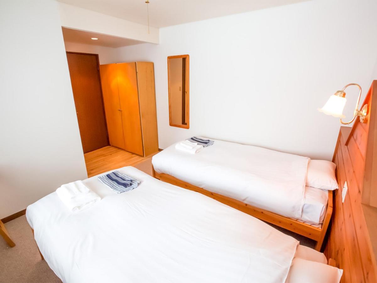 Rusutsu Lodges Pension Lilla Huset Niseko Buitenkant foto