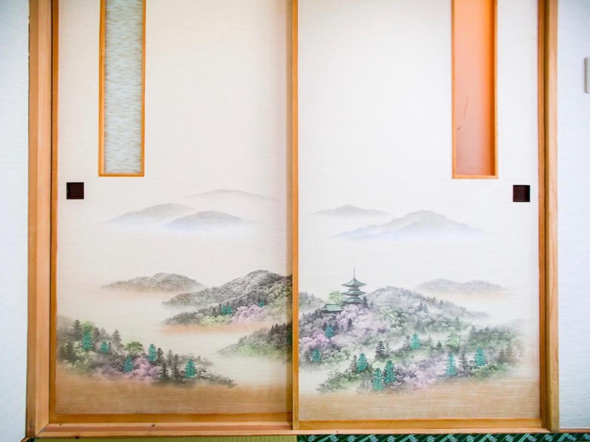 Rusutsu Lodges Pension Lilla Huset Niseko Buitenkant foto