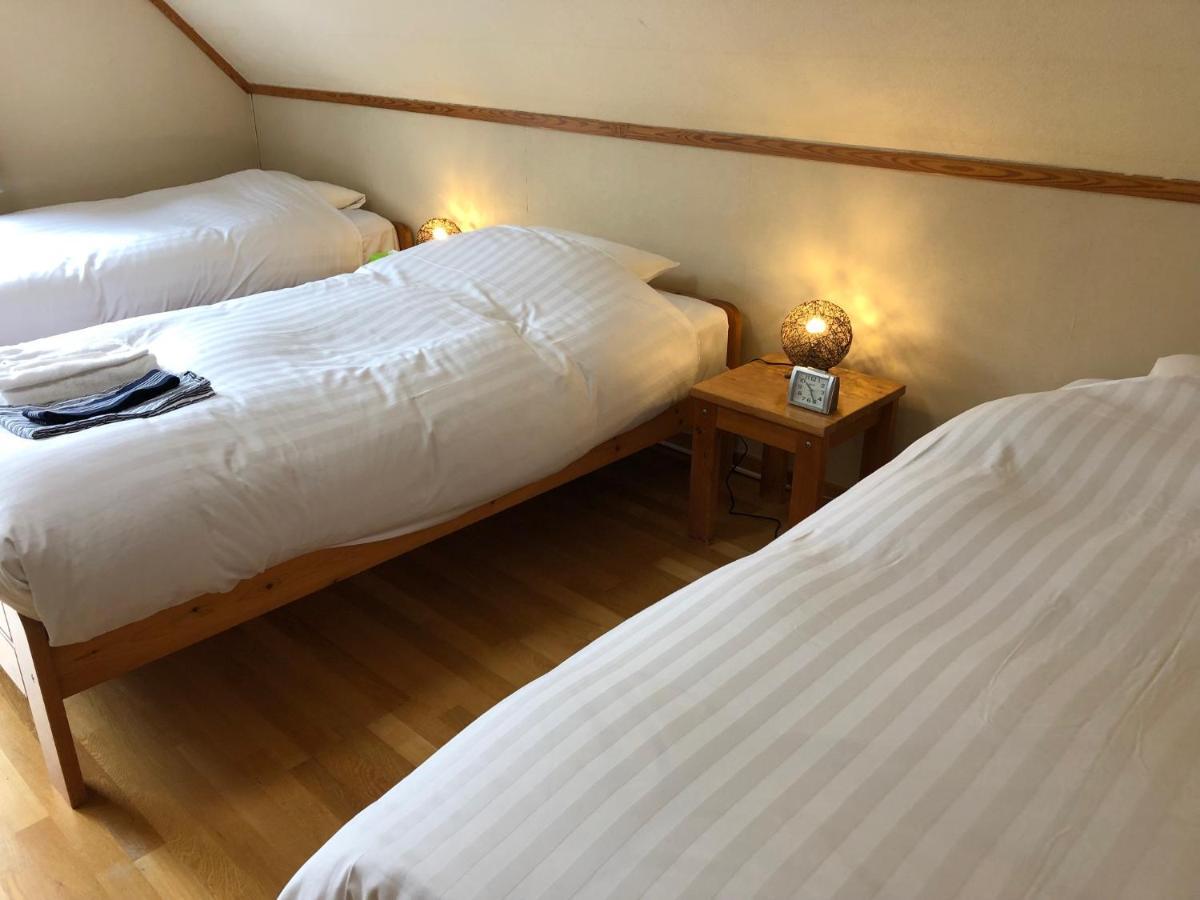Rusutsu Lodges Pension Lilla Huset Niseko Buitenkant foto